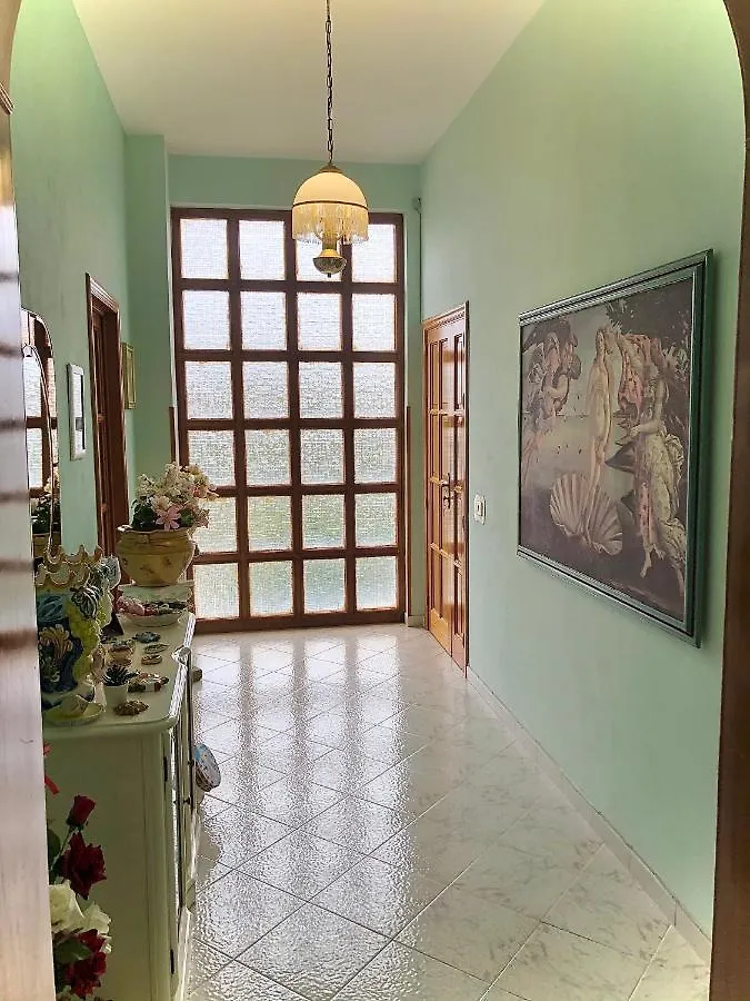 Villa Santa Barbara أفولا شقة